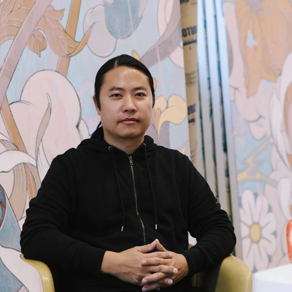 Chân dung họa sĩ James Jean