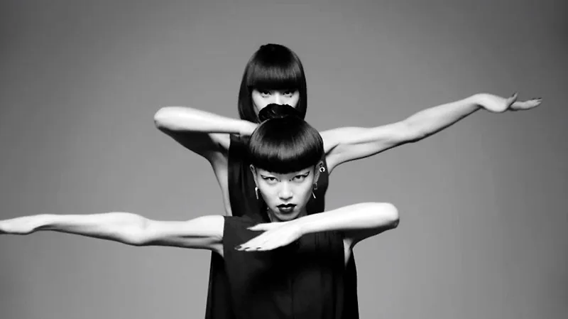AYABAMBI - cặp đôi đồng tính tài năng đưa điệu nhảy Vogue vào thời trang cao cấp