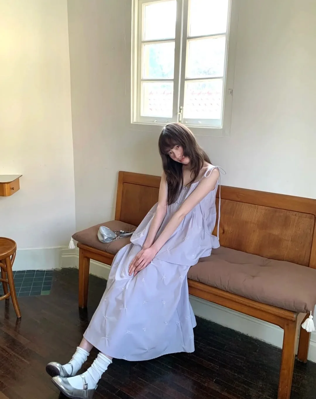 đầm và áo 2 dây tím pastel