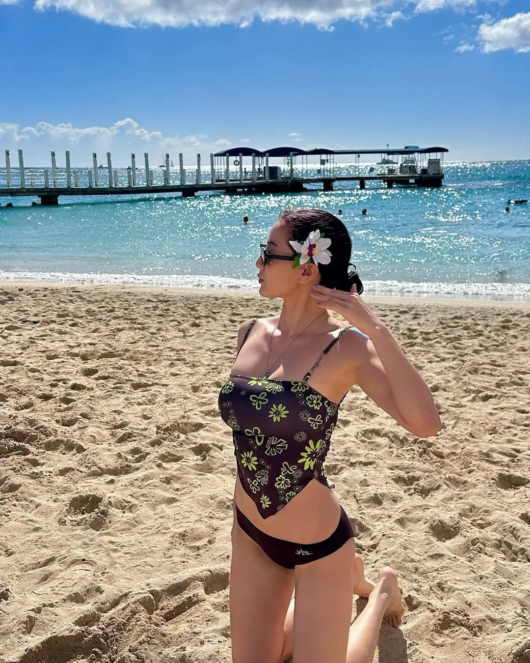 áo croptop khăn sao hàn