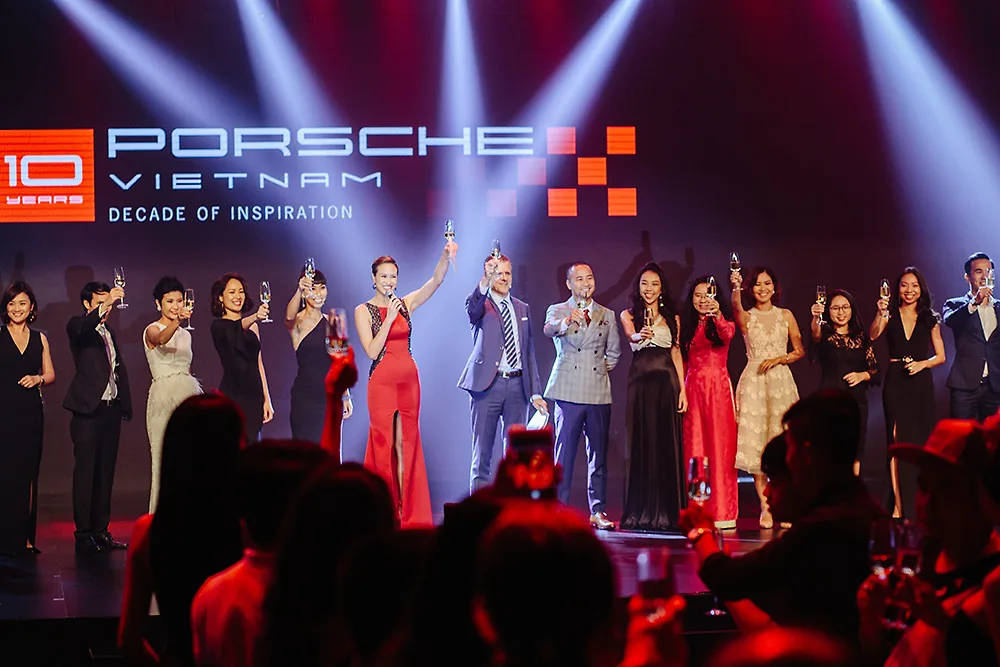 porsche viet nam - elle vietnam 12