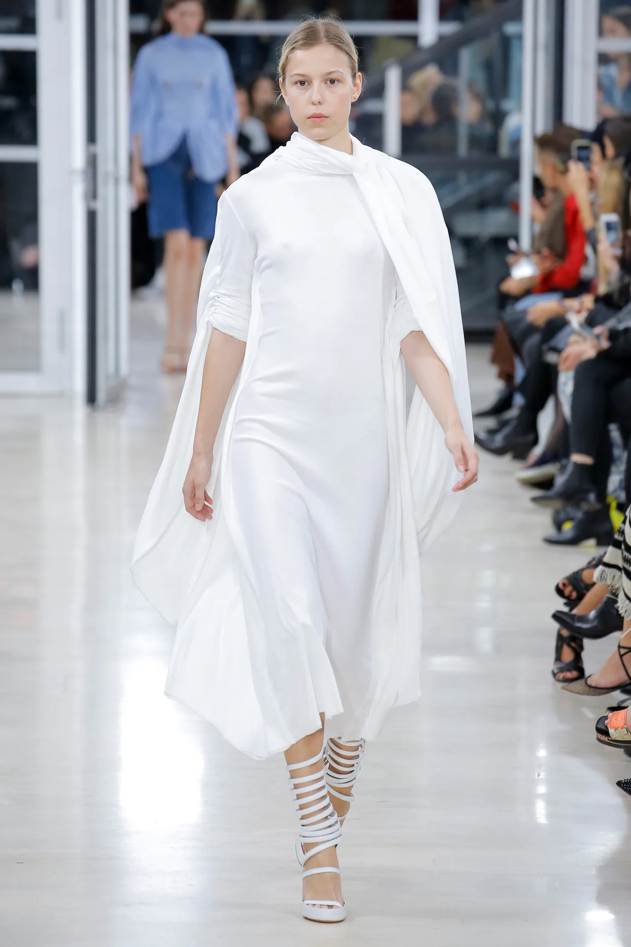 Paris Fashion Week Spring 2018 Y/Project: Sự sáng tạo không ngừng nghỉ