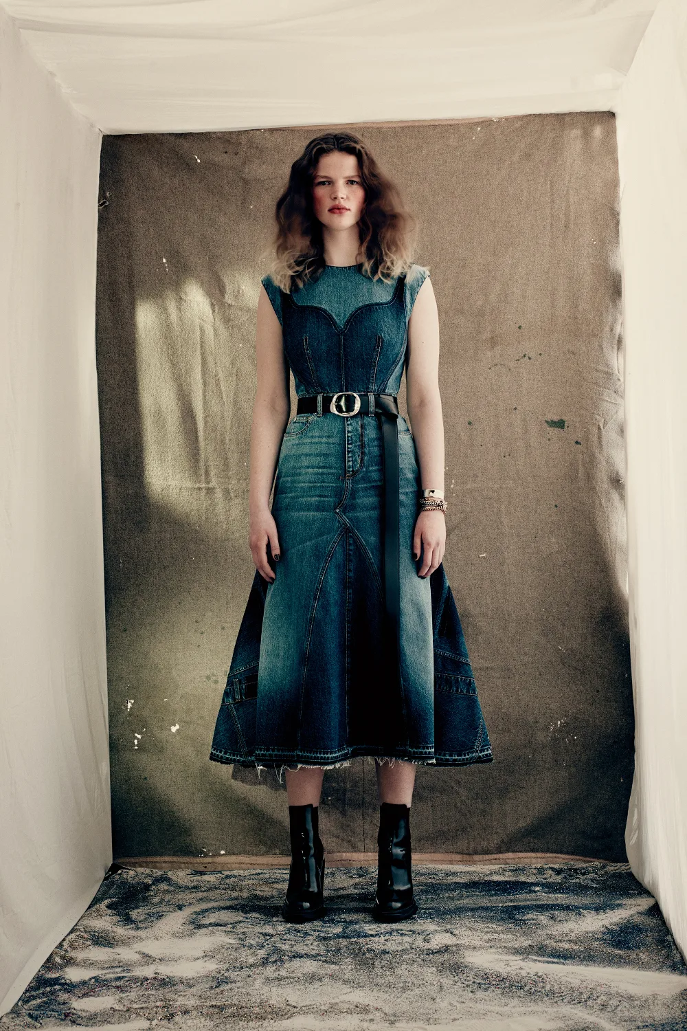 Alexander McQueen 2021 look 16