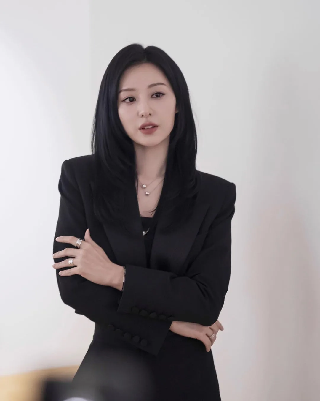Kim Ji Won trong bộ phim queen of tears