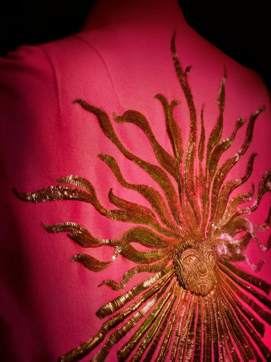 áo khoác Phoebus của Elsa Schiaparelli