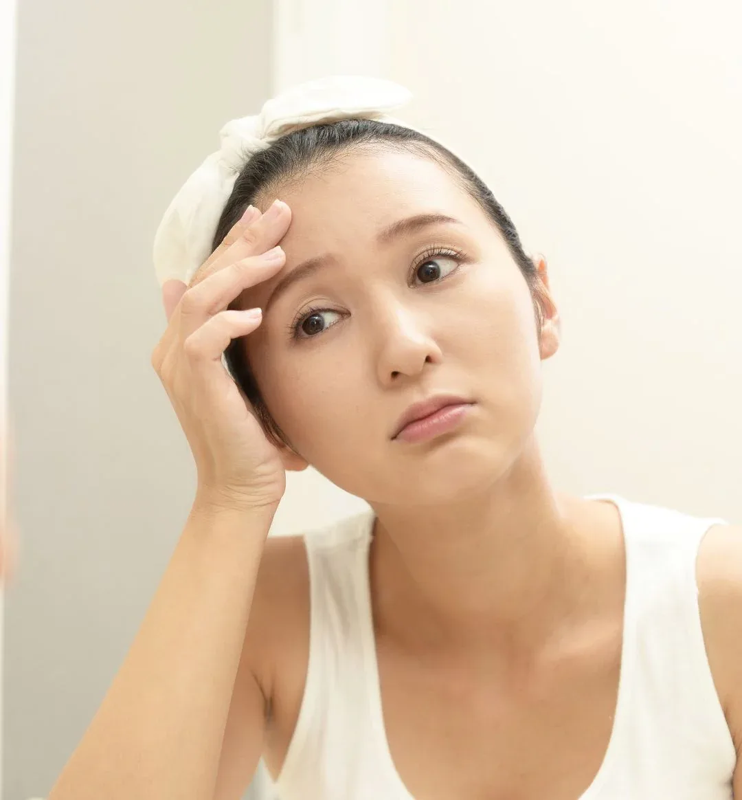 Ngải cứu chăm sóc da phụ nữ dưỡng da