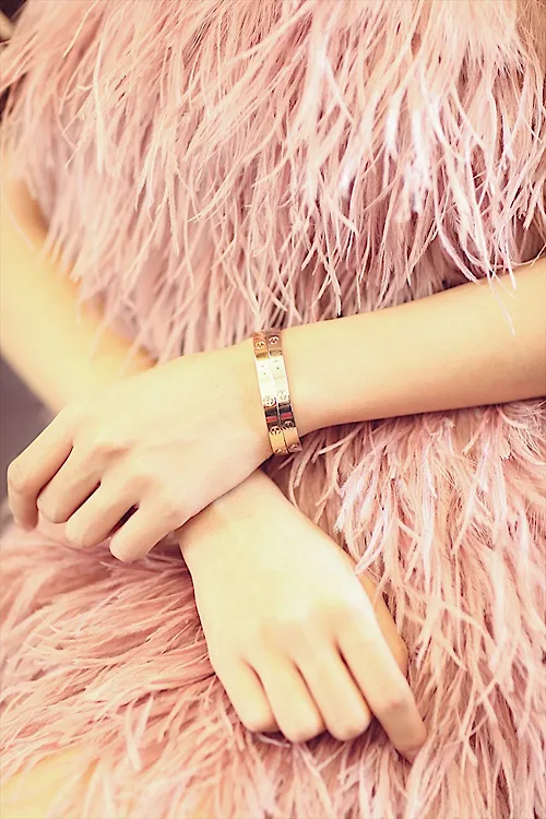 love cartier - elle vietnam 3