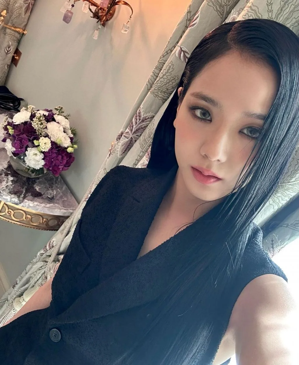 Chị cả BLACKPINK xuất hiện xinh đẹp. Chị cả BLACKPINK xuất hiện xinh đẹp.