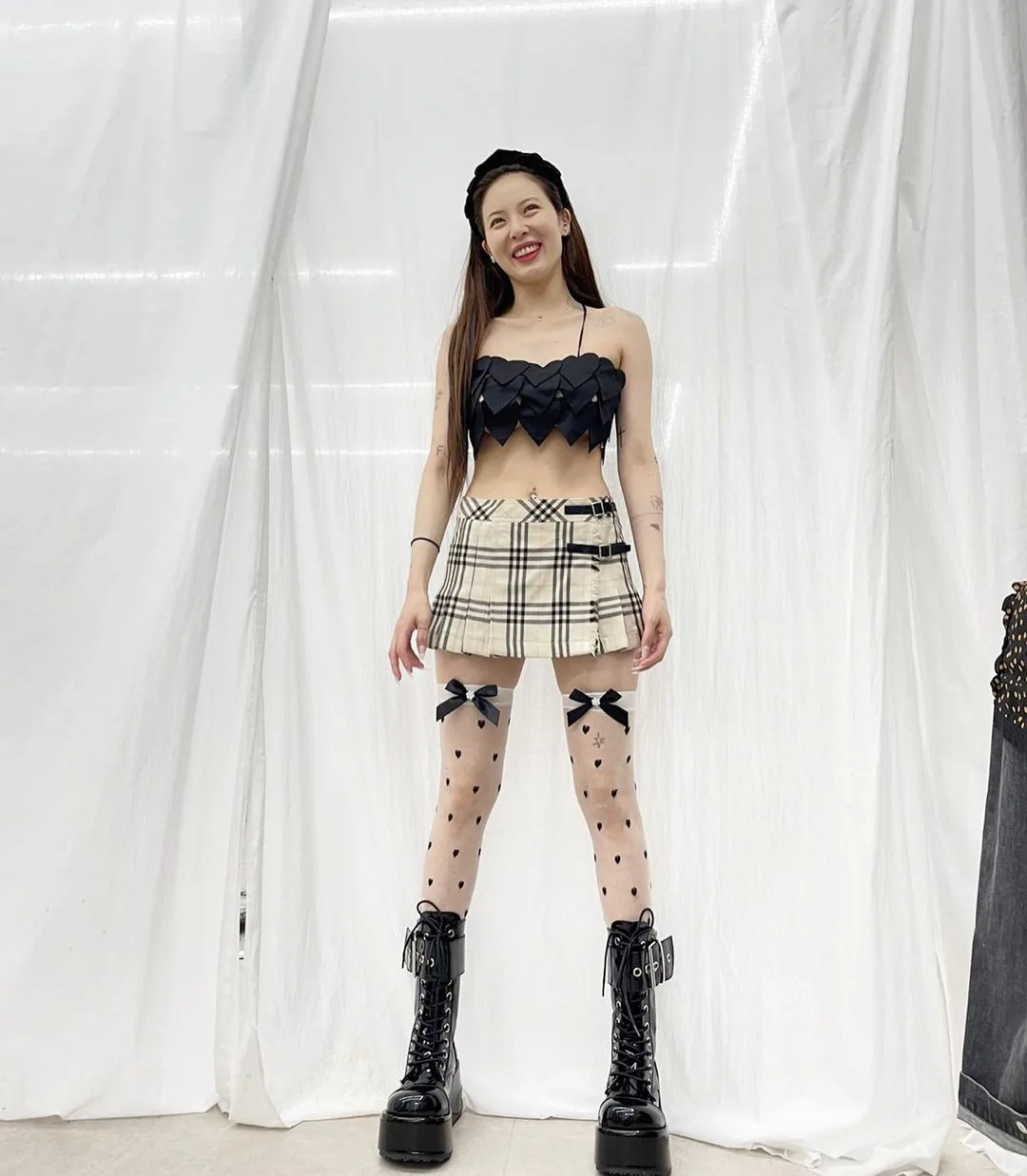 phong cách dollcore kpop