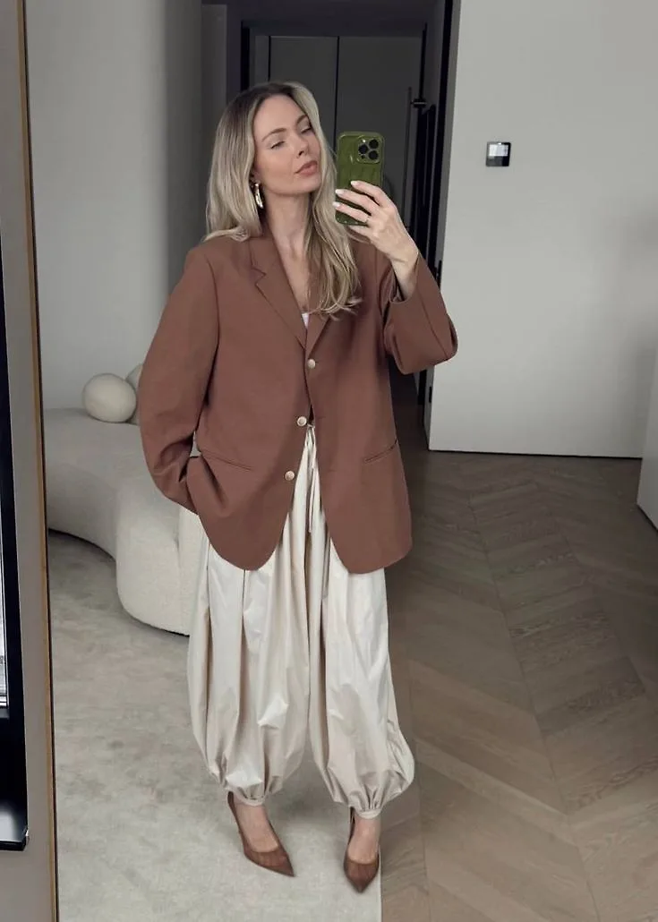 quần aladin phối với áo blazer
