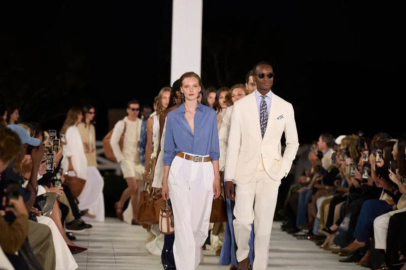 Ralph Lauren sàn diễn thời trang