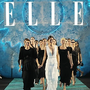Nhà thiết kế Tăng Thanh Hà giới thiệu BST đầu tiên tại ELLE Fashion Journey 2018
