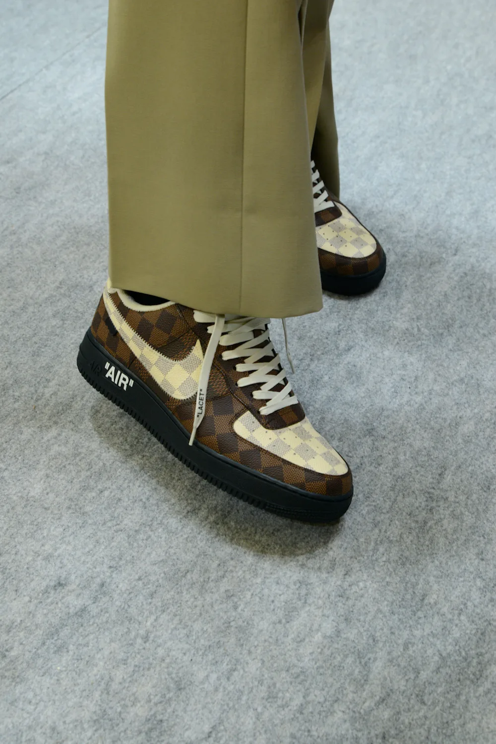 Sneakers Nike hợp tác cùng Louis Vuitton với họa tiết Damier