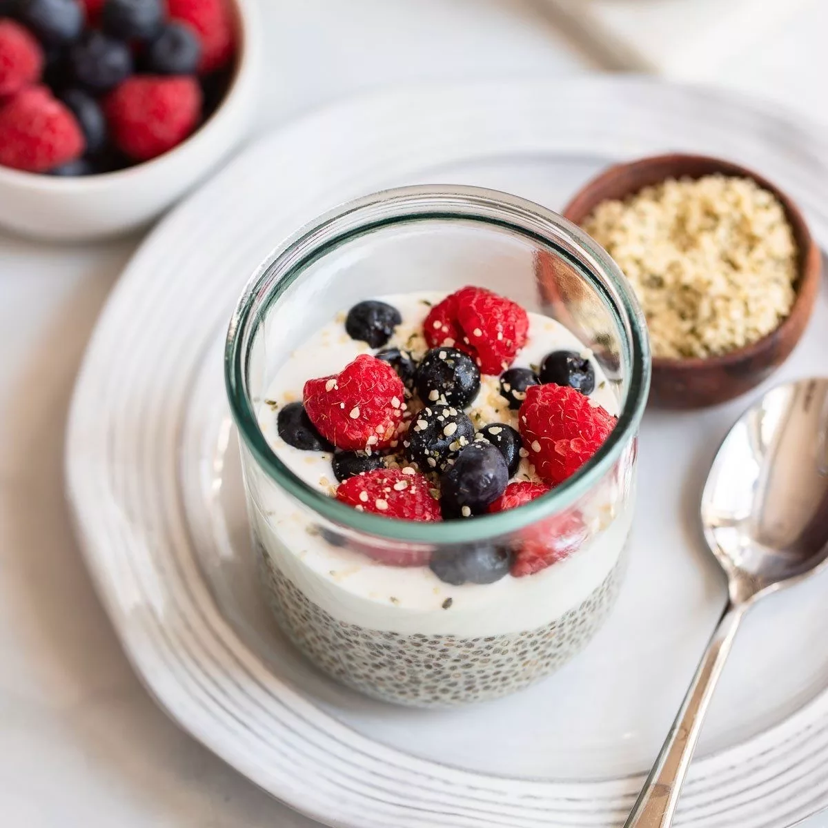 Cốc chia pudding ngon miệng và ít đường huyết.