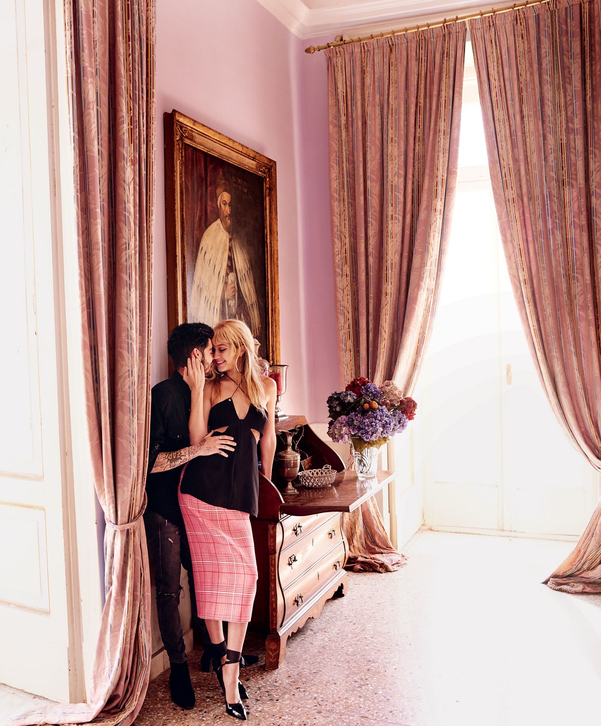 Gigi Hadid và Zayn Malik trên US Vogue - elle vietnam 09
