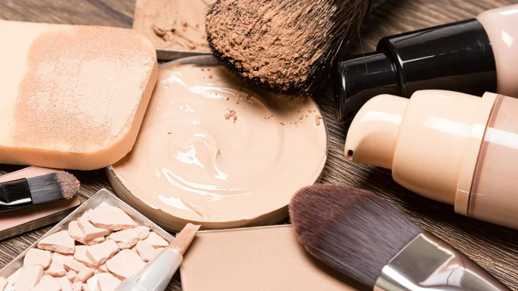 Truy tìm các nguyên nhân gây mụn mà bạn không ngờ đến Truy tìm các nguyên nhân gây mụn mà bạn không ngờ đến