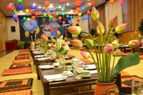 Le hoi Huyen thoai mua trang (2)