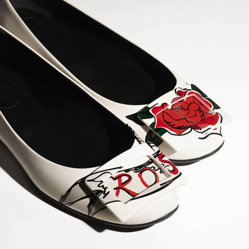 Giám đốc sáng tạo Bruno Frisoni rời khỏi thương hiệu Roger Vivier sau 16 năm gắn bó Giám đốc sáng tạo Bruno Frisoni rời khỏi thương hiệu Roger Vivier sau 16 năm gắn bó