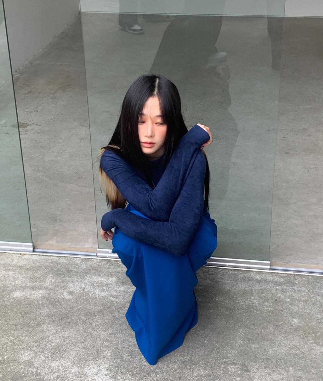 aerichandesu diện màu xanh dương