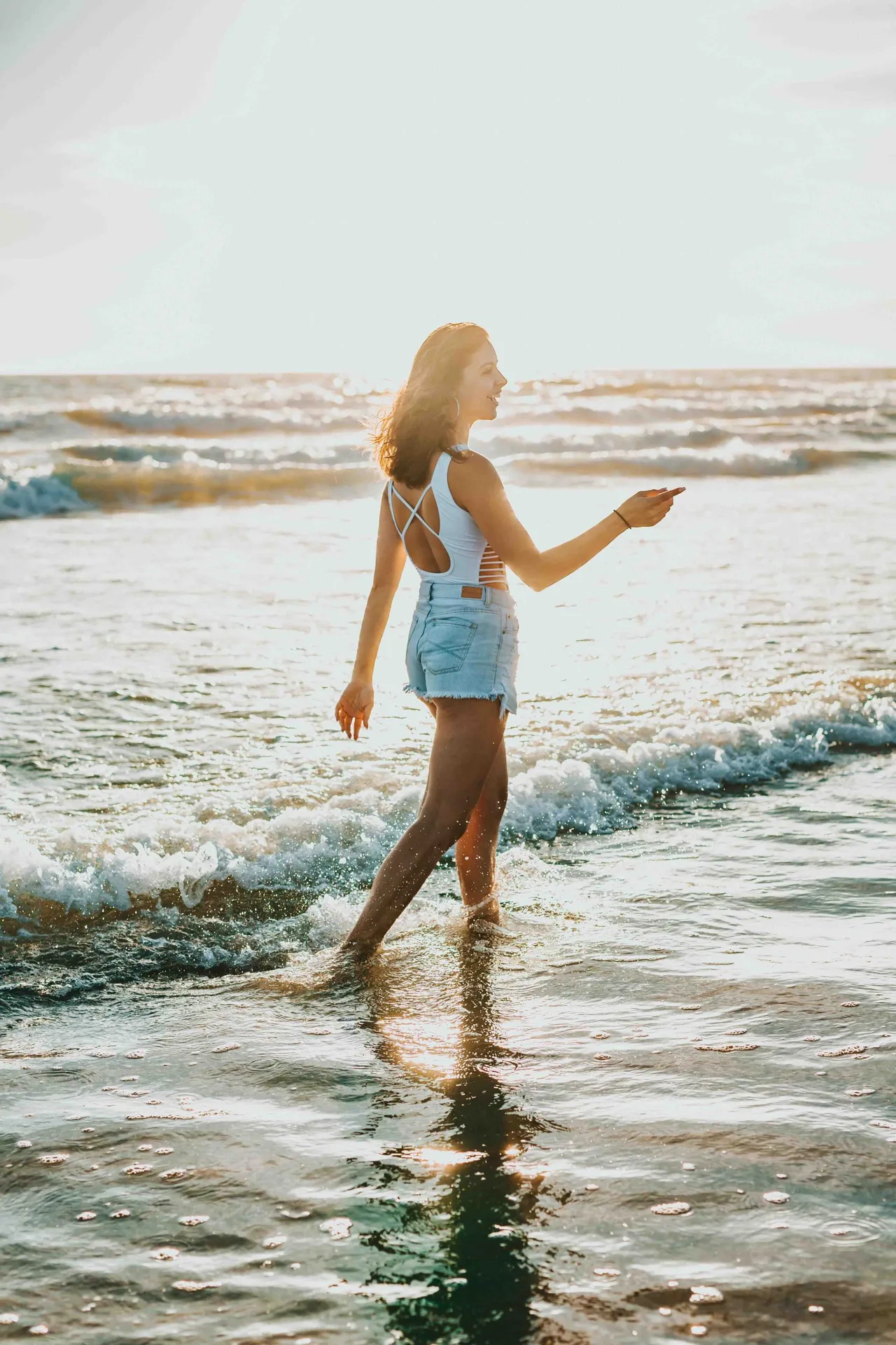 cô gái biển cả song tử phù hợp với nến thơm phóng khoáng
