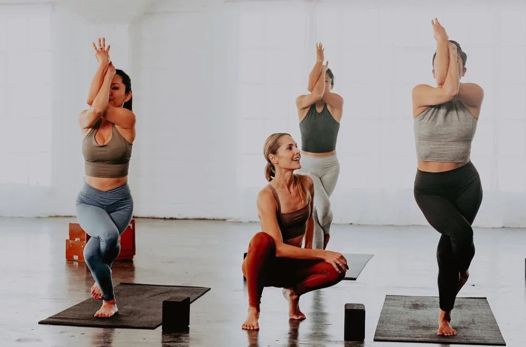 lớp học yoga