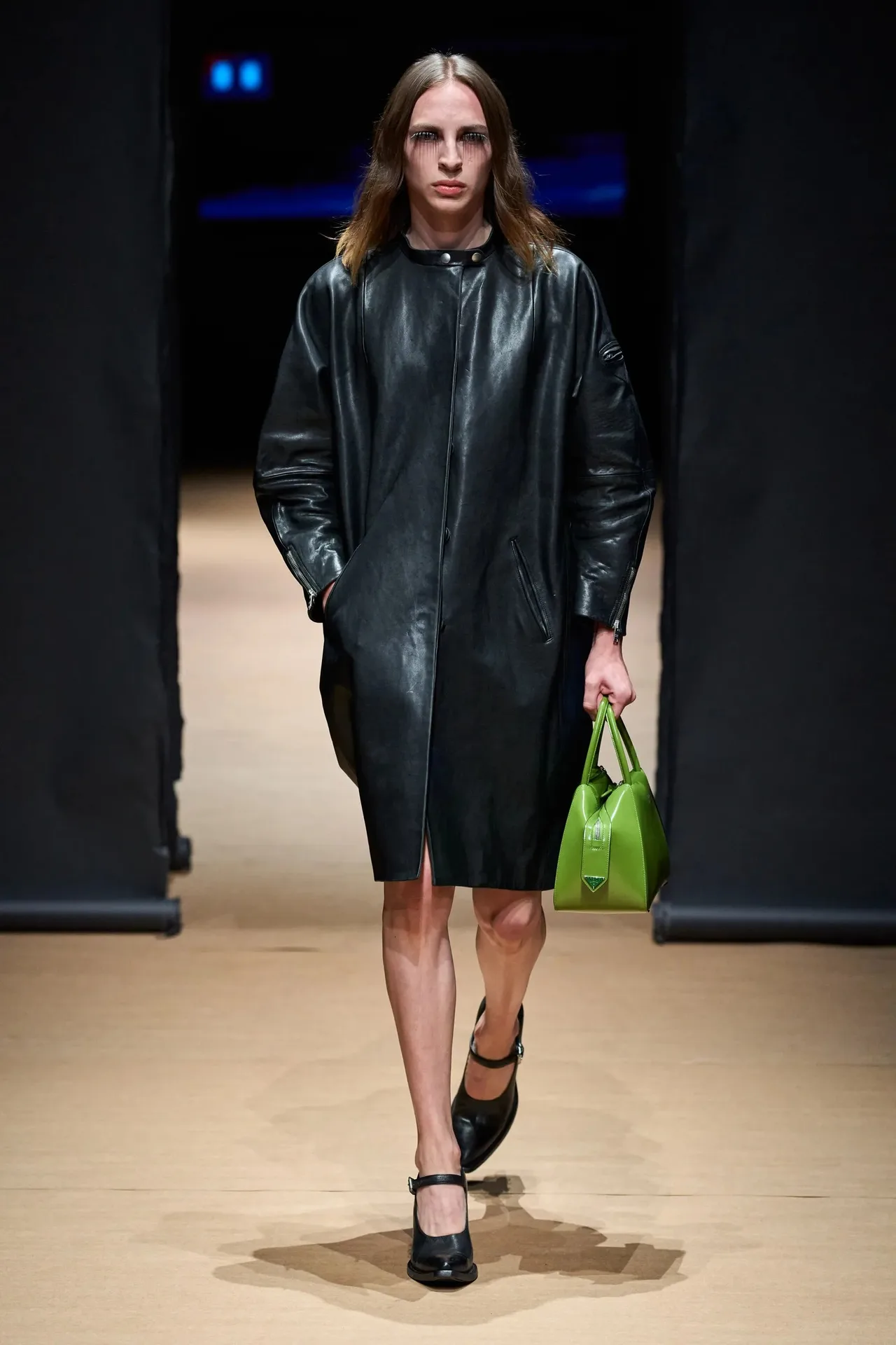 Prada Xuân Hè 2023 look 37