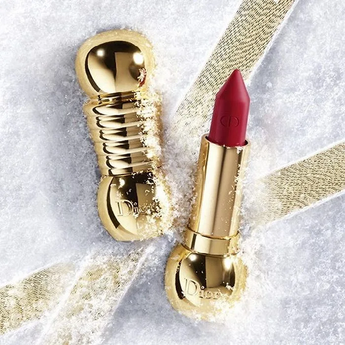 Dior ra mắt bộ sưu tập "đá quý" nhân mùa lễ hội Dior ra mắt bộ sưu tập "đá quý" nhân mùa lễ hội