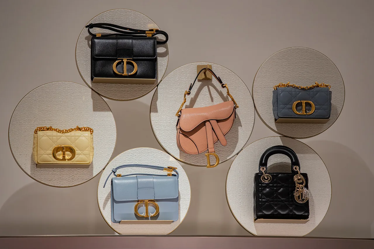 túi xách dior tại boutique sài gòn