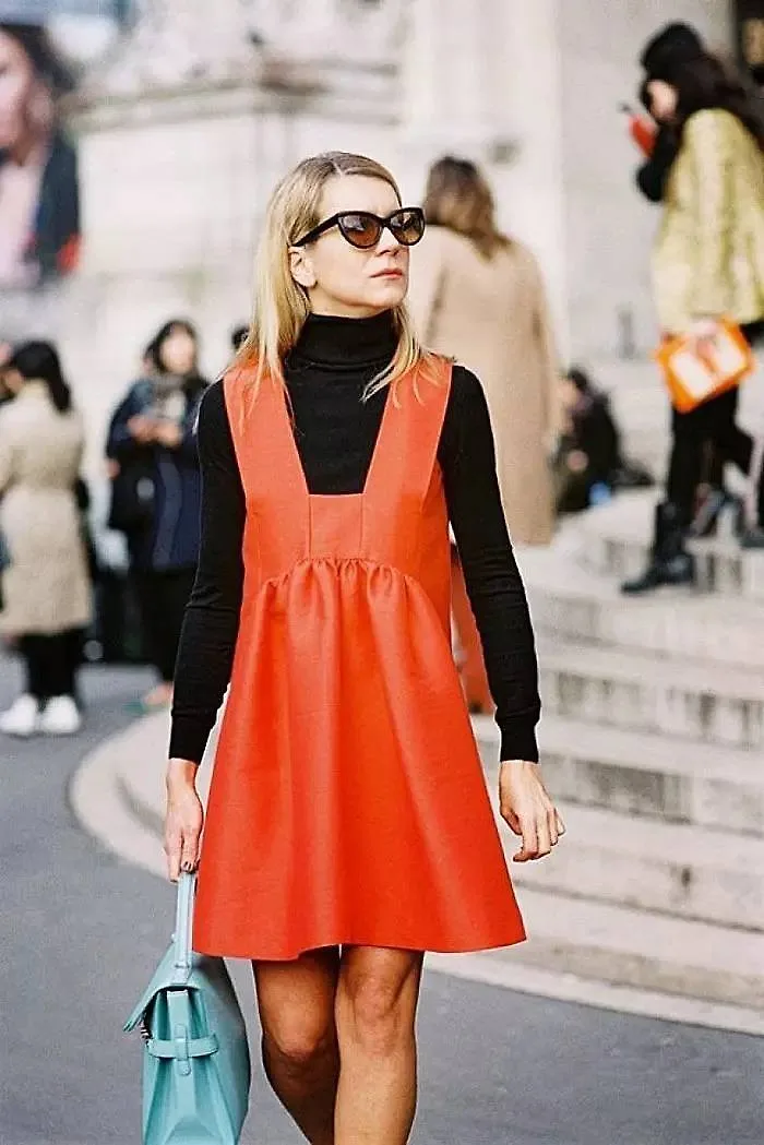 ELLE Style Calendar: Áo cổ lọ 11