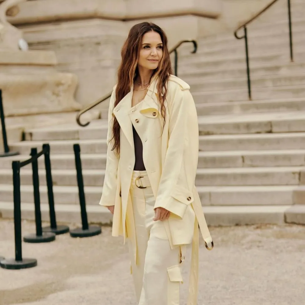Hình ảnh Katie Holmes.
