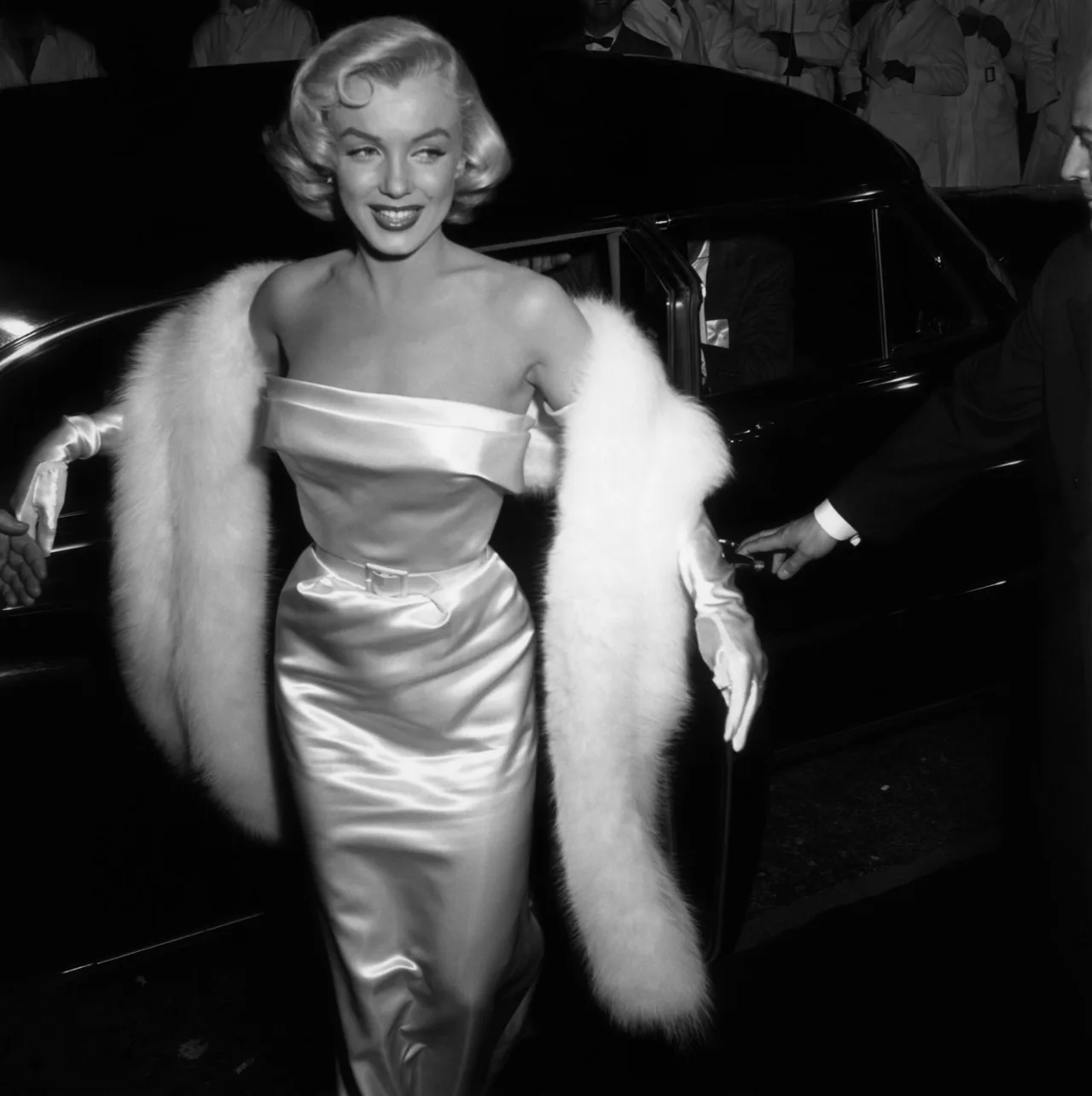 Gu thời trang thời thượng của Marilyn Monroe