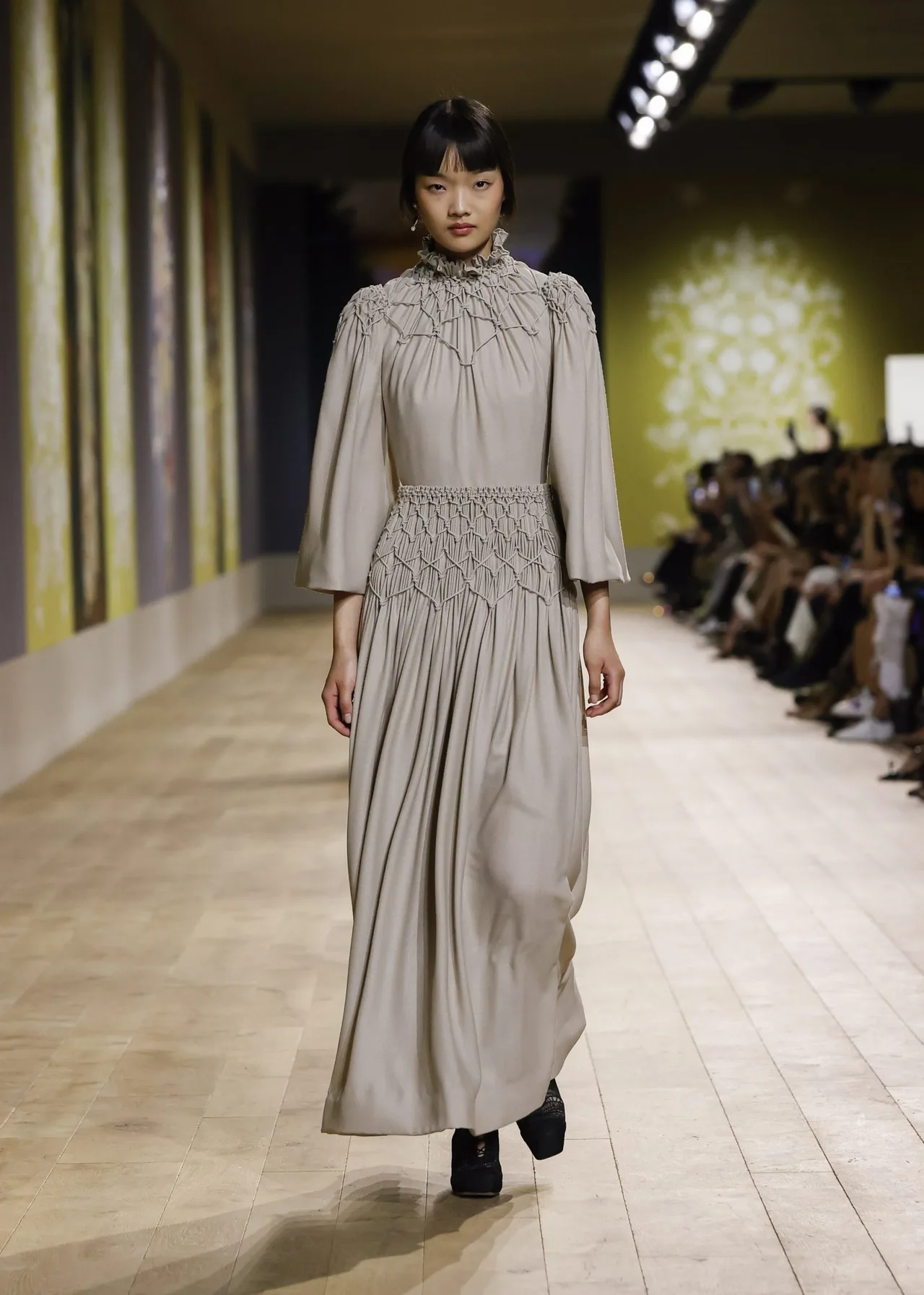 DIOR HAUTE COUTURE AW 2022-2023 LOOK 15