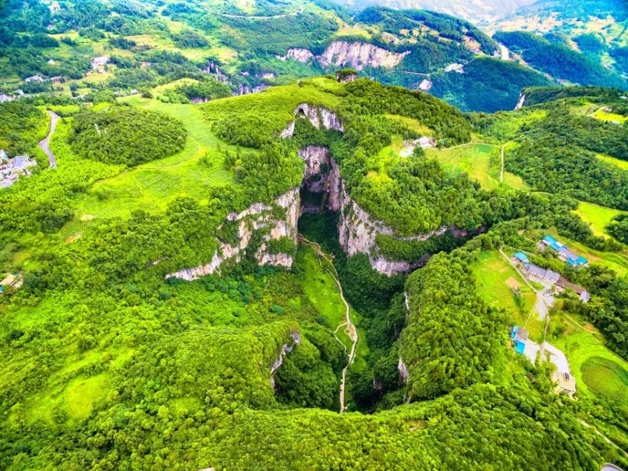 Công viên địa chất Vũ Long du lịch Trùng Khánh