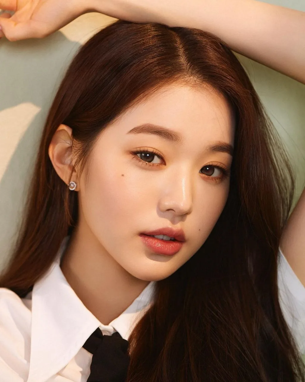 jang won young và làn da mịn màng