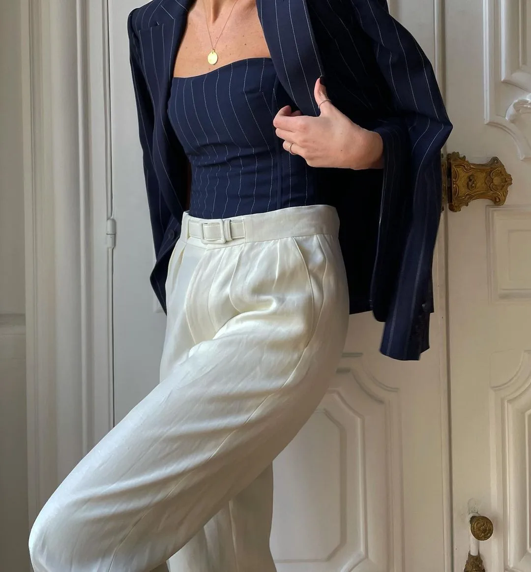 blazer kẻ sọc phối áo ống