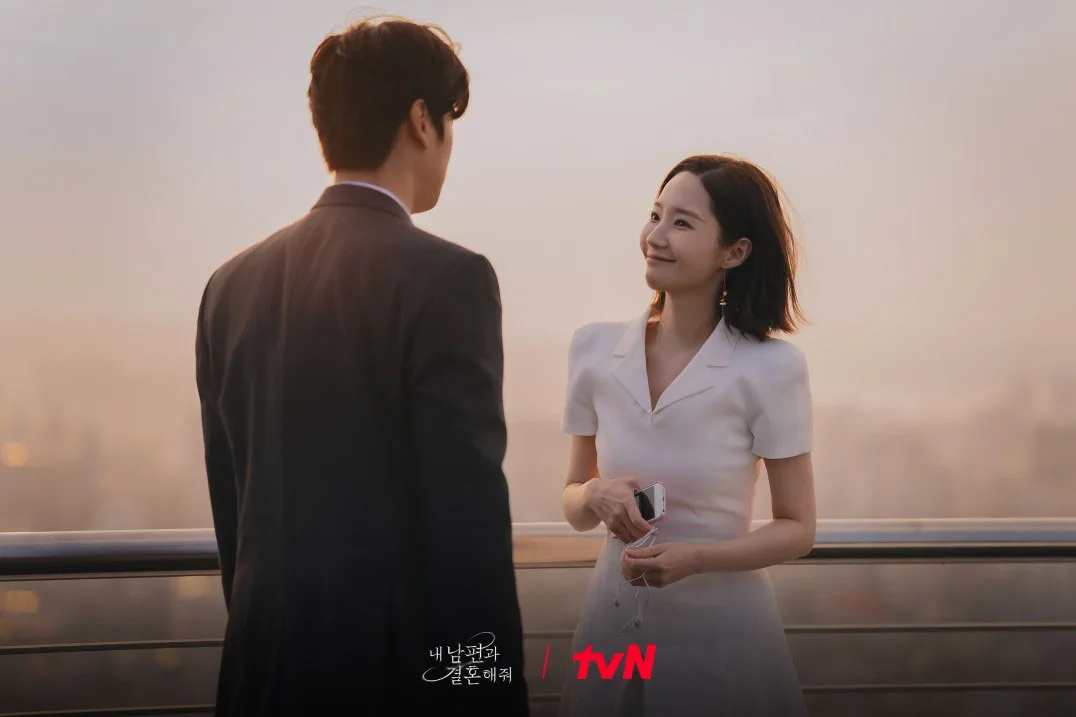 ji won cười trong marry my husband