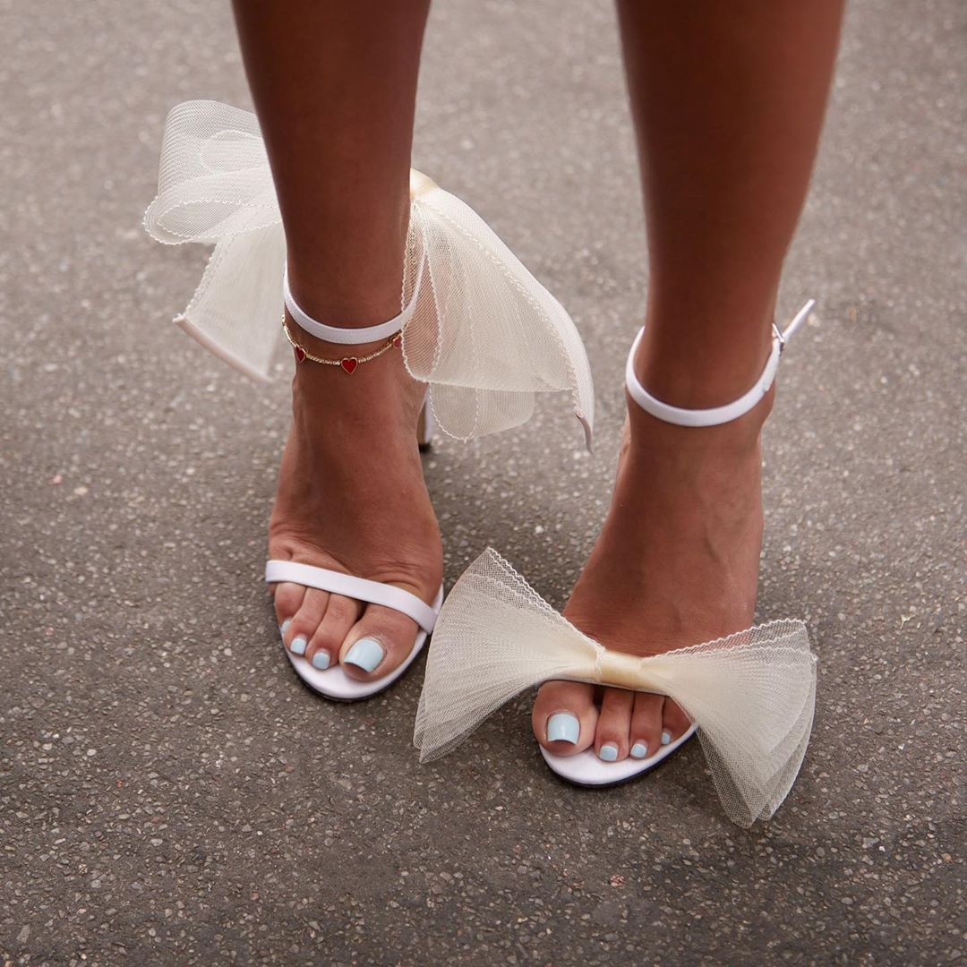 Giày sandals cao gót đính nơ điệu đà