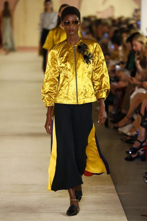 Sự biến hoá của chiếc áo bomber