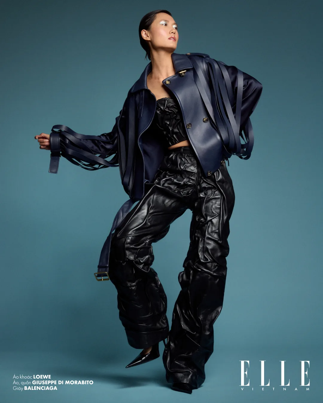 thiết kế áo khoác da Loewe