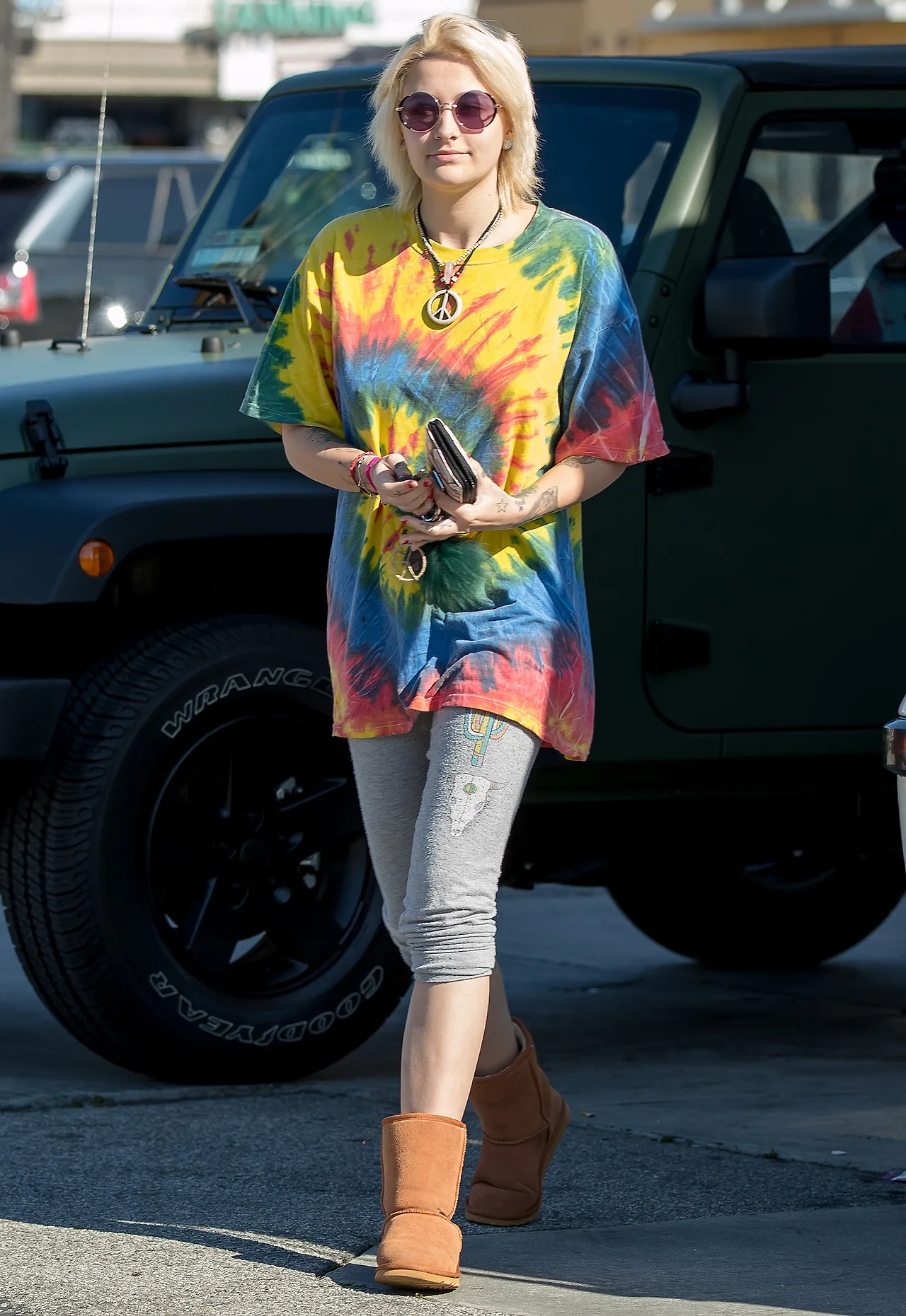 Từ đường phố đến thảm đỏ, phong cách thời trang của diễn viên Paris Jackson đã thay đổi đáng kinh ngạc Từ đường phố đến thảm đỏ, phong cách thời trang của diễn viên Paris Jackson đã thay đổi đáng kinh ngạc