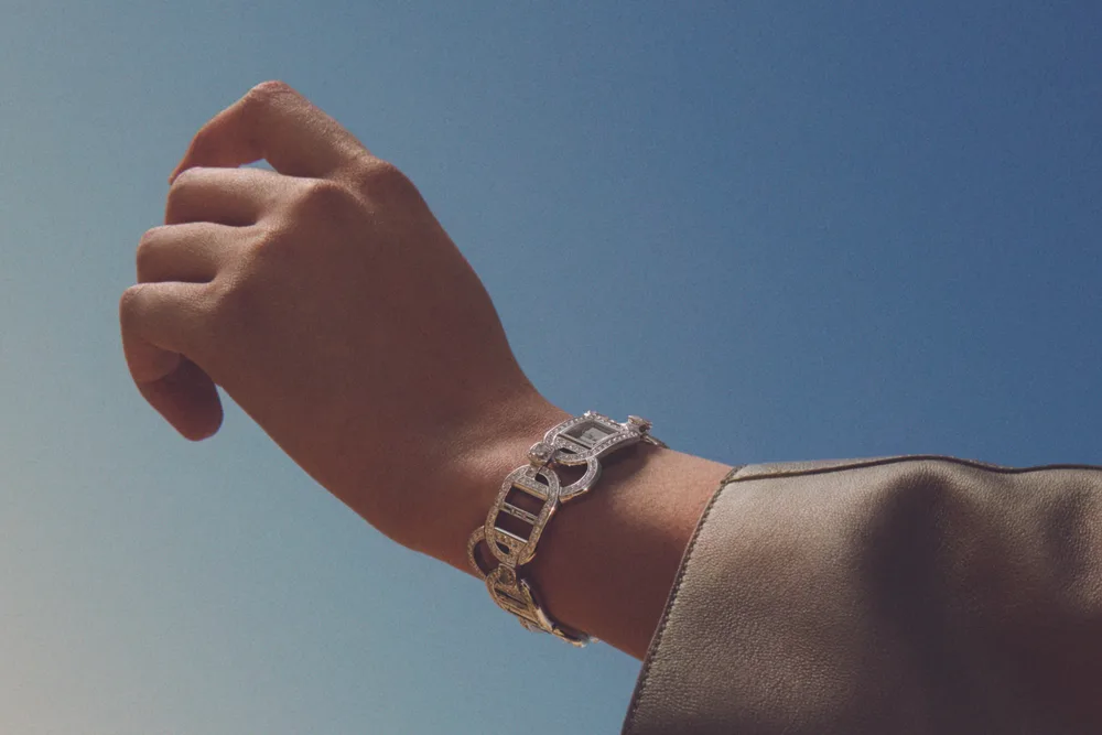 vòng tay đồng hồ hermes