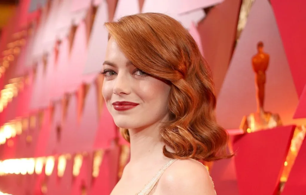 Emma Stone và màu tóc nhuộm cam/đỏ đồng Emma Stone và màu tóc nhuộm cam/đỏ đồng