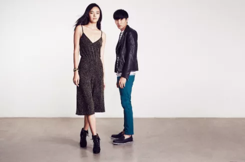 mua sam online mua cuoi nam