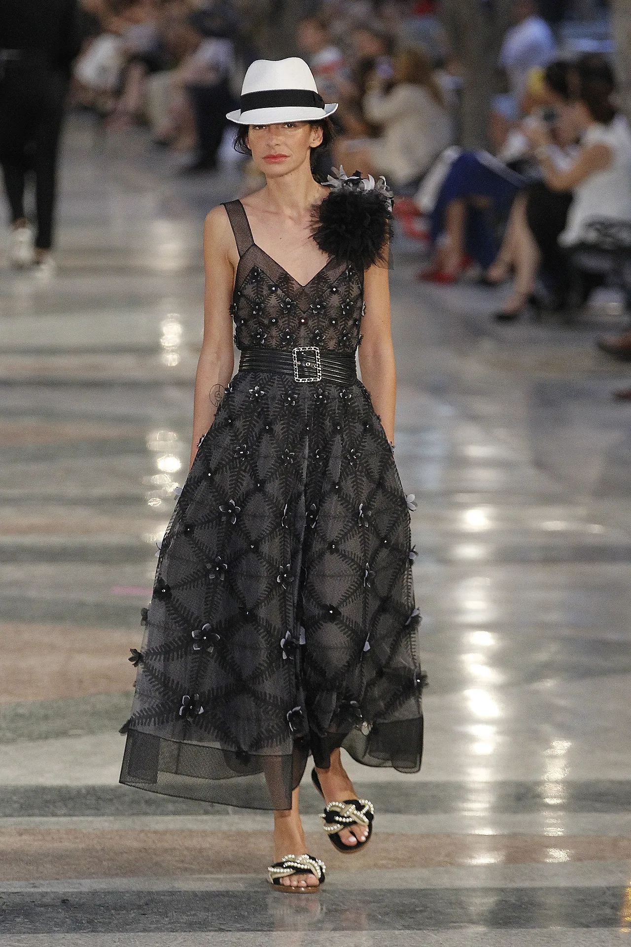 BST Chanel Resort 2017 – ellevietnam 09