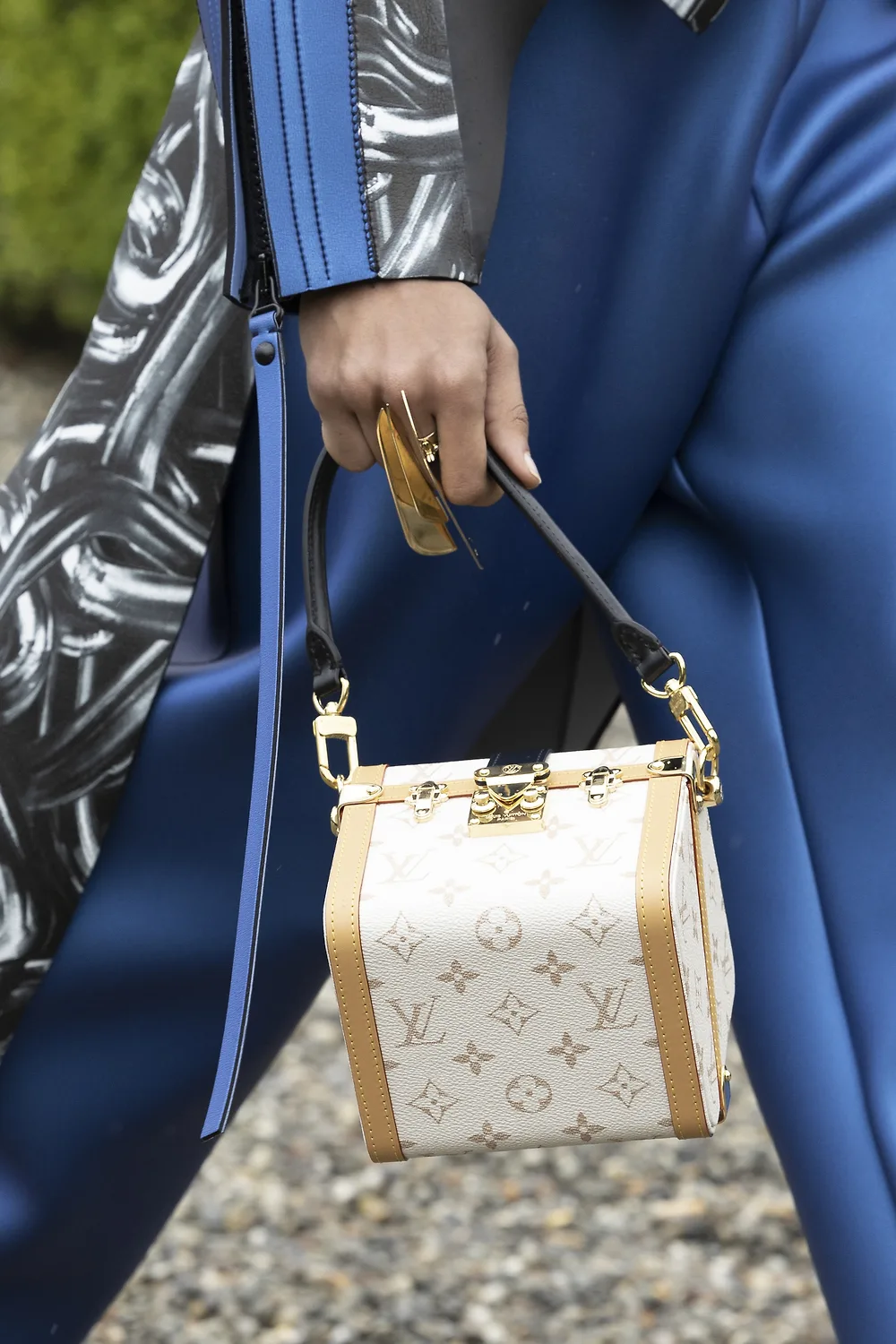 Túi xách Treasure Box Louis Vuitton