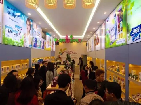 Myphamgiadinh.vn lựa chọn các sản phẩm để cung cấp đến thị trường Việt Nam dựa vào tiêu chuẩn và uy tín của thương hiệu trên thị trường quốc tế phù hợp với nhu cầu và mức sống của mọi gia đình.