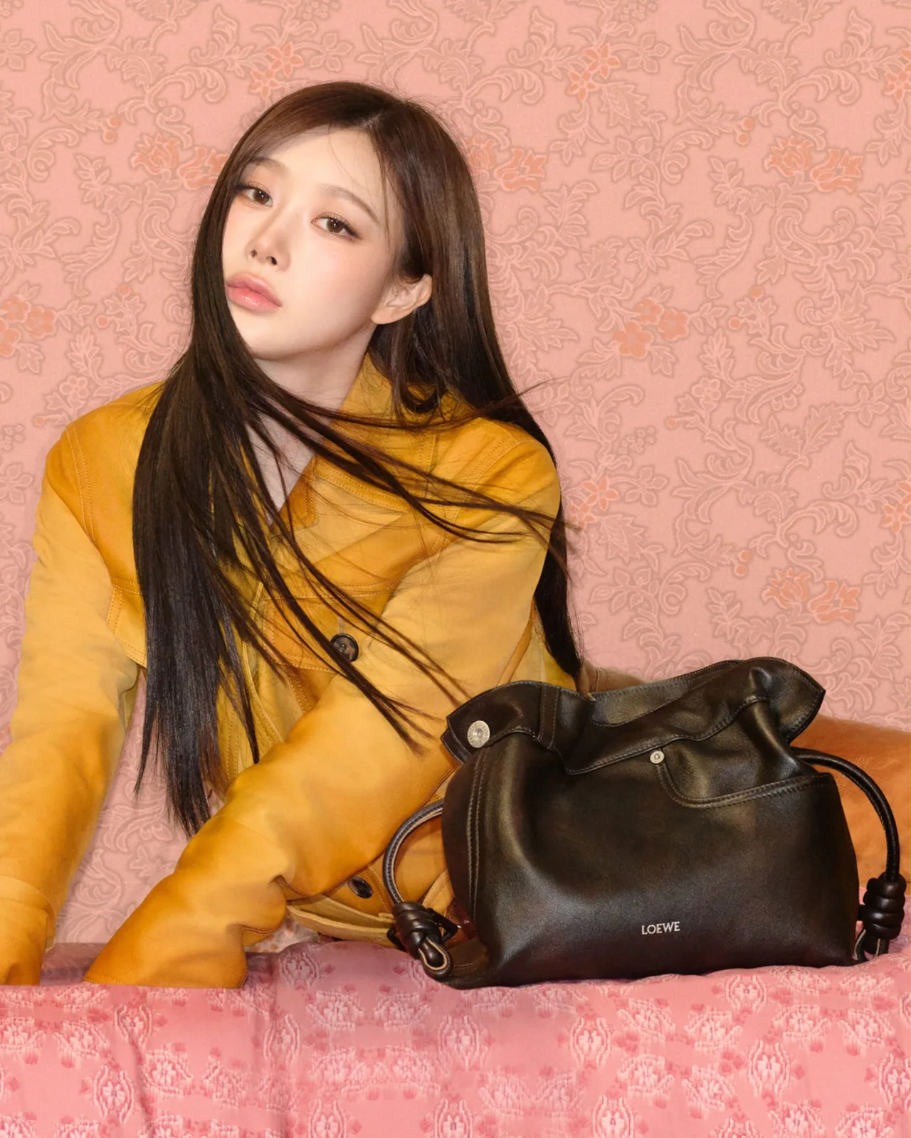 Chiến dịch LOEWE chớm Xuân Hè 2026