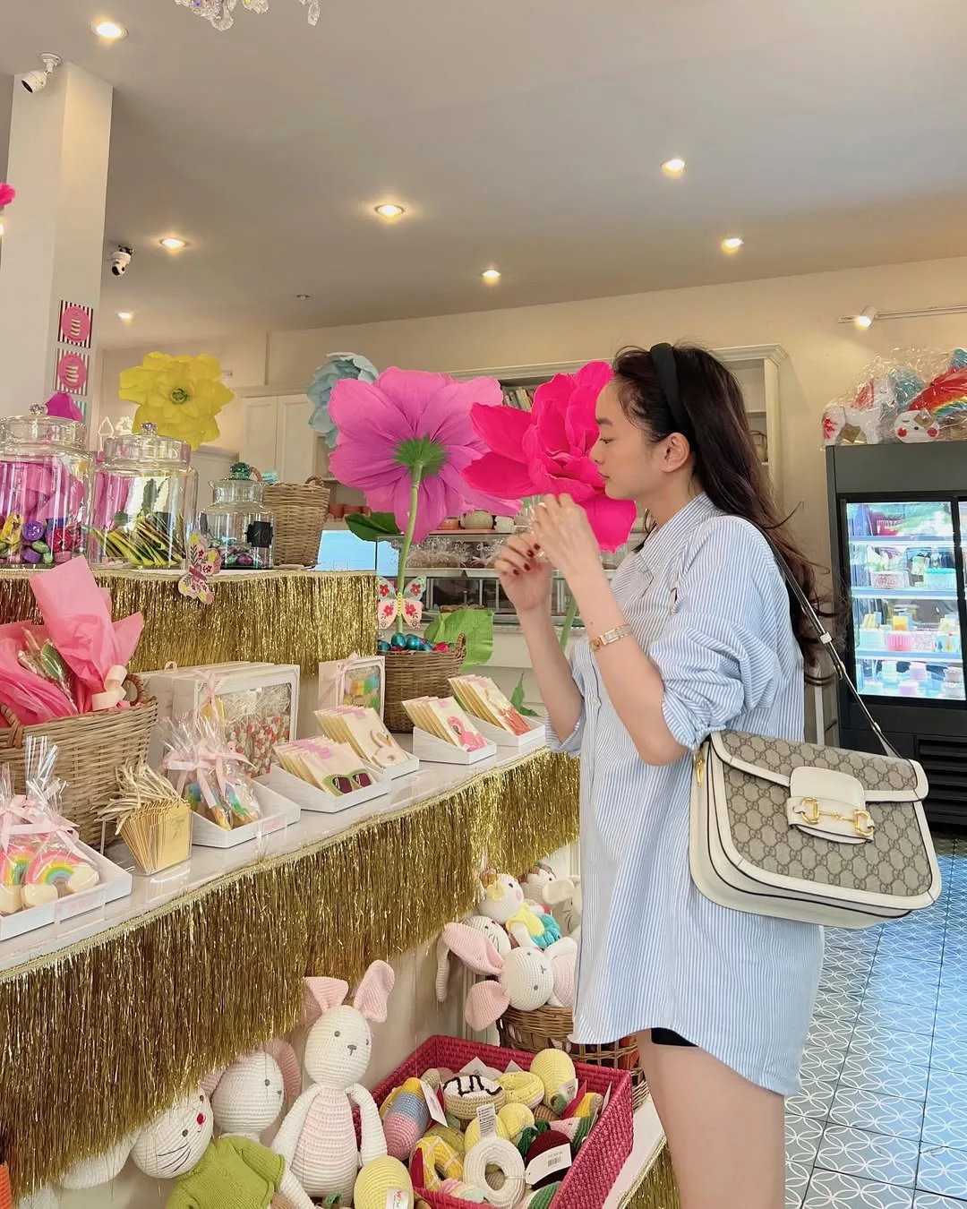 kaitynguyen sơ mi giấu quần