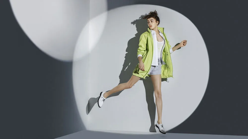 armani exchange - elle vietnam 2