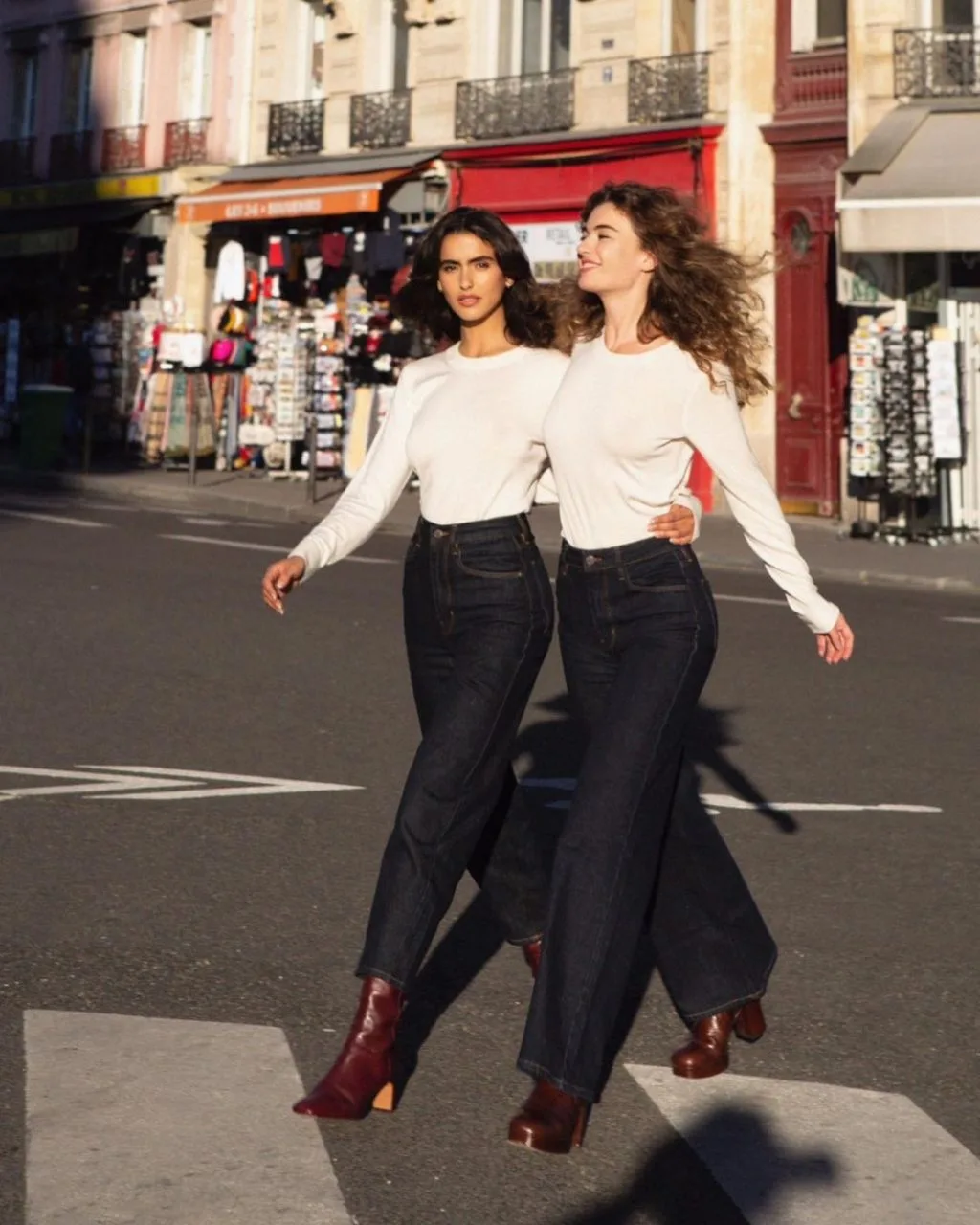 quần jeans phong cách Parisian Chic